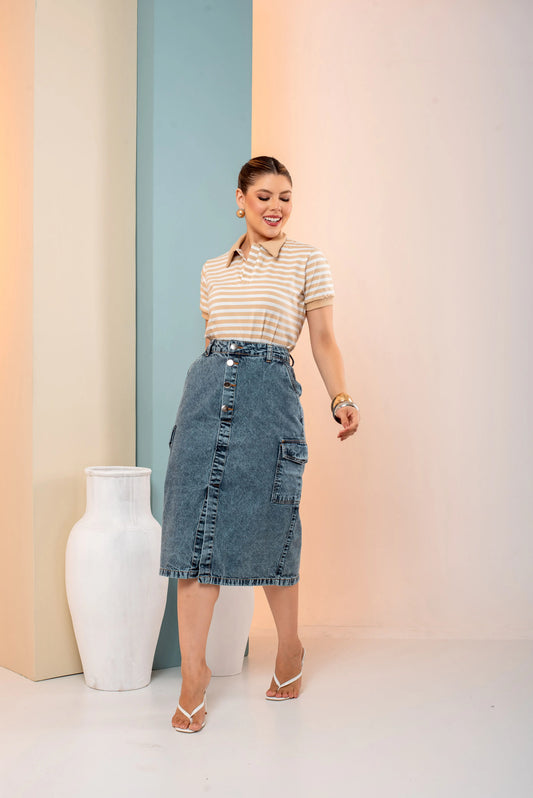 Saia Ana Cargo Marmorizada Maxi Midi – Saia Jeans com Bolsos Laterais e Botões Frontais 