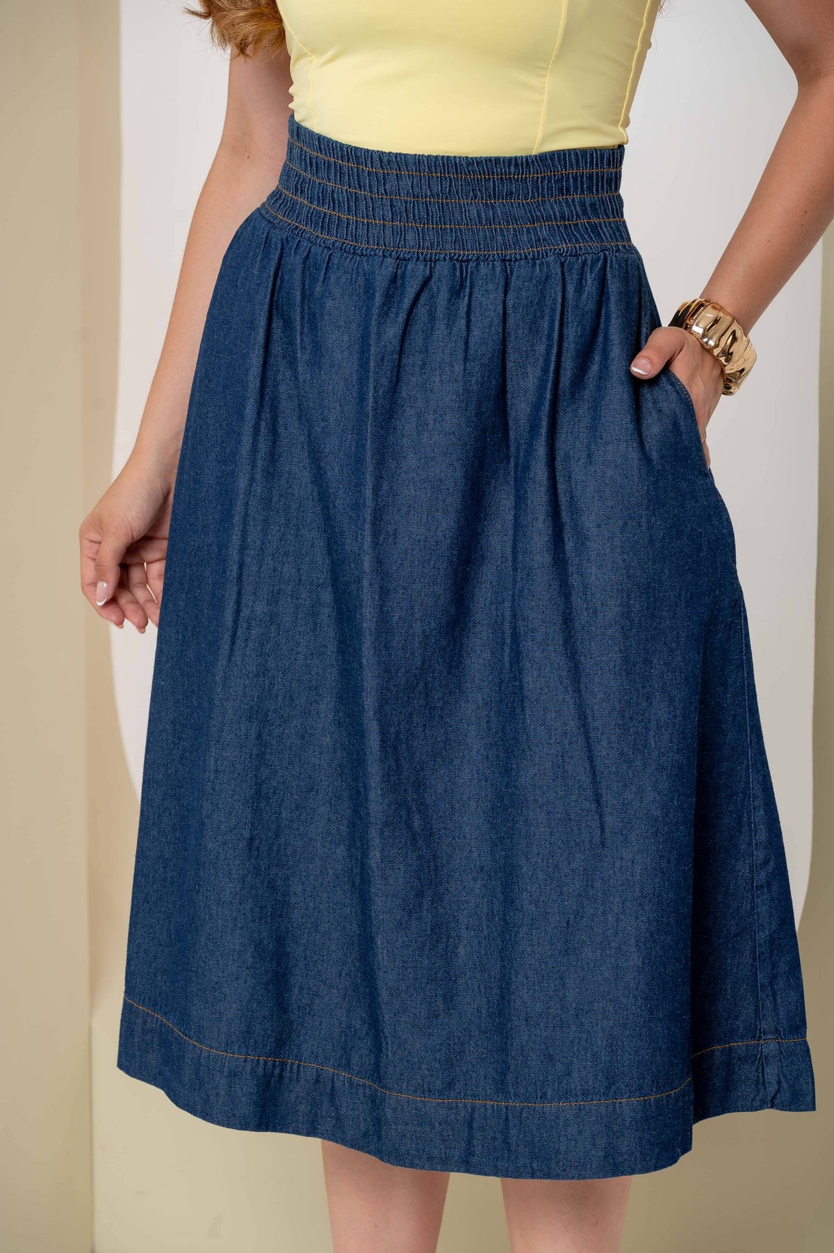 Saia Jeans Midi Laura com elástico na cintura - Sthá Jeans