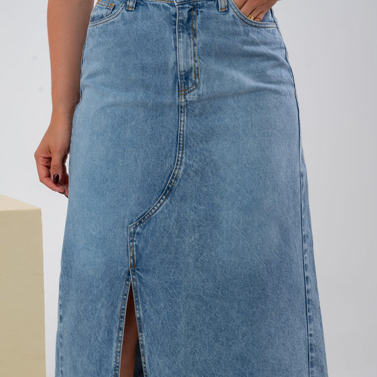 Saia Jeans Maxi Midi Jéssica Clara com fenda assimétrica - Sthá Jeans