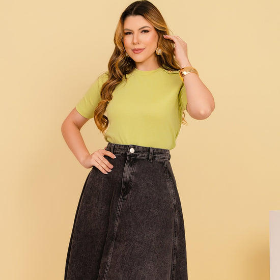 Saia Eliza Preto Stone – Saia Jeans Midi Evasê com Bolsos 